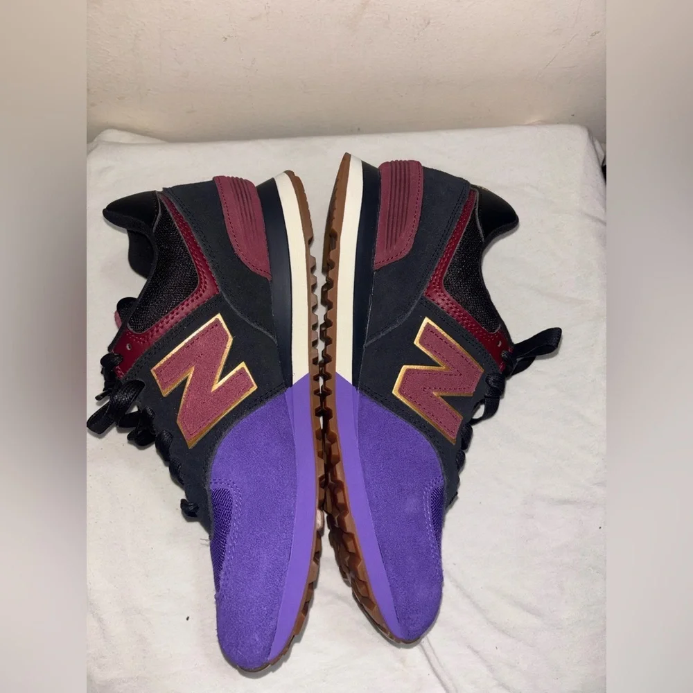 New Balance 574 Black History Month BHM 2021 Size 9